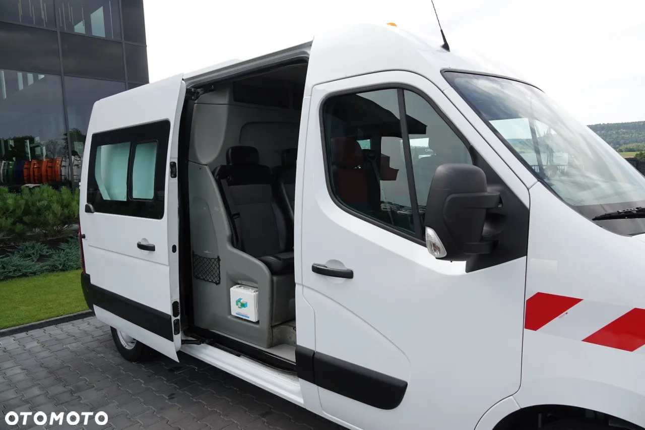 Renault MASTER / 6 osób / MANUAL / L2 H2 / 3,5 TONY / SPROWADZONY / - 32