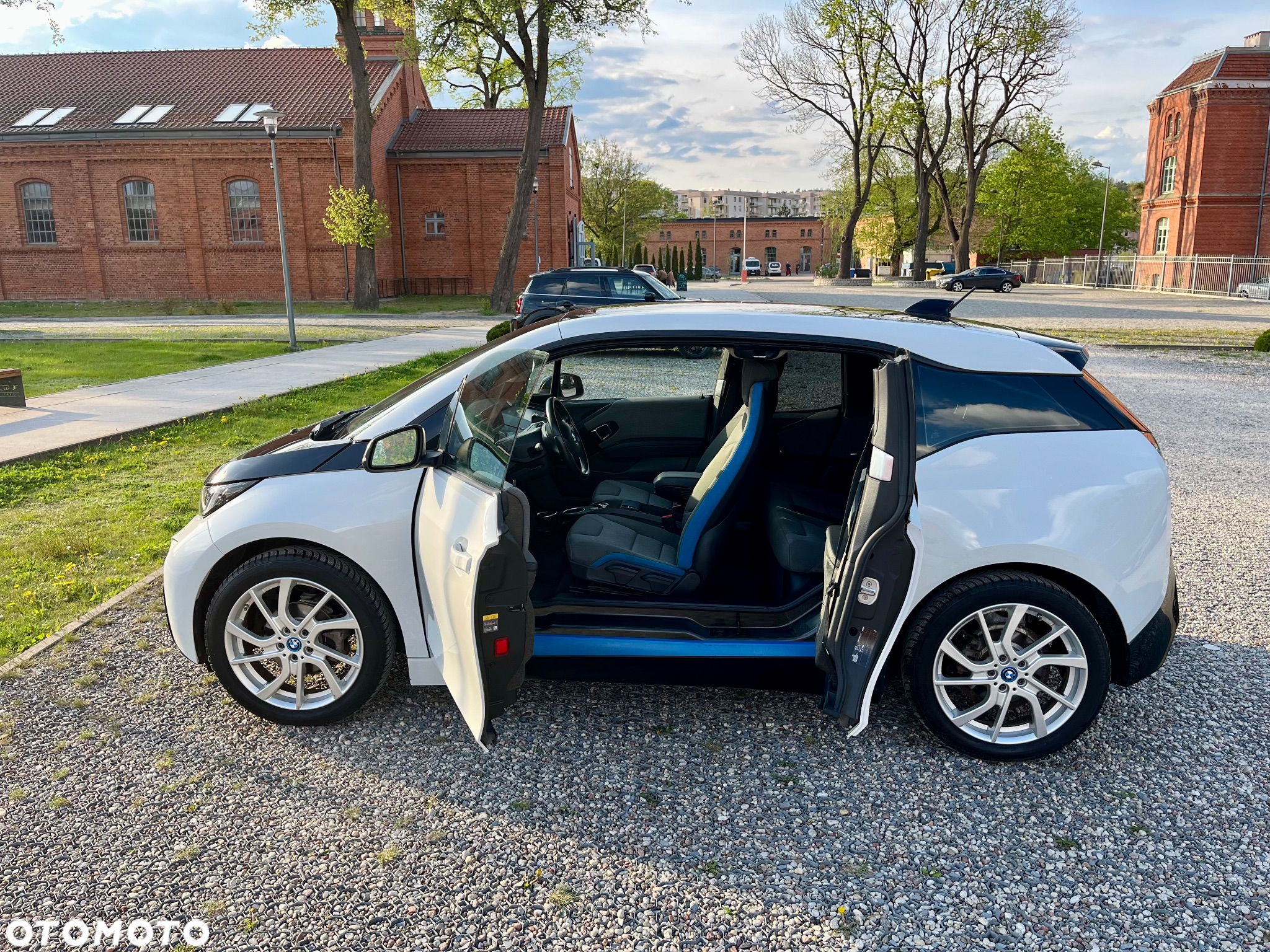 BMW i3 (94 Ah) Range Extender - 26