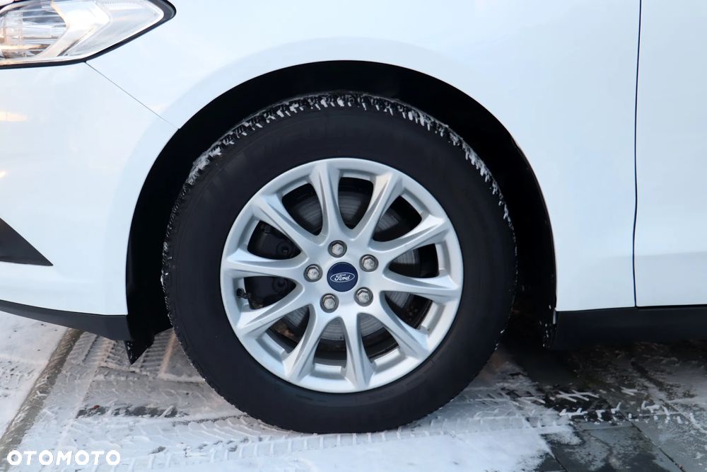 Ford Mondeo 2.0 TDCi Trend PowerShift - 16