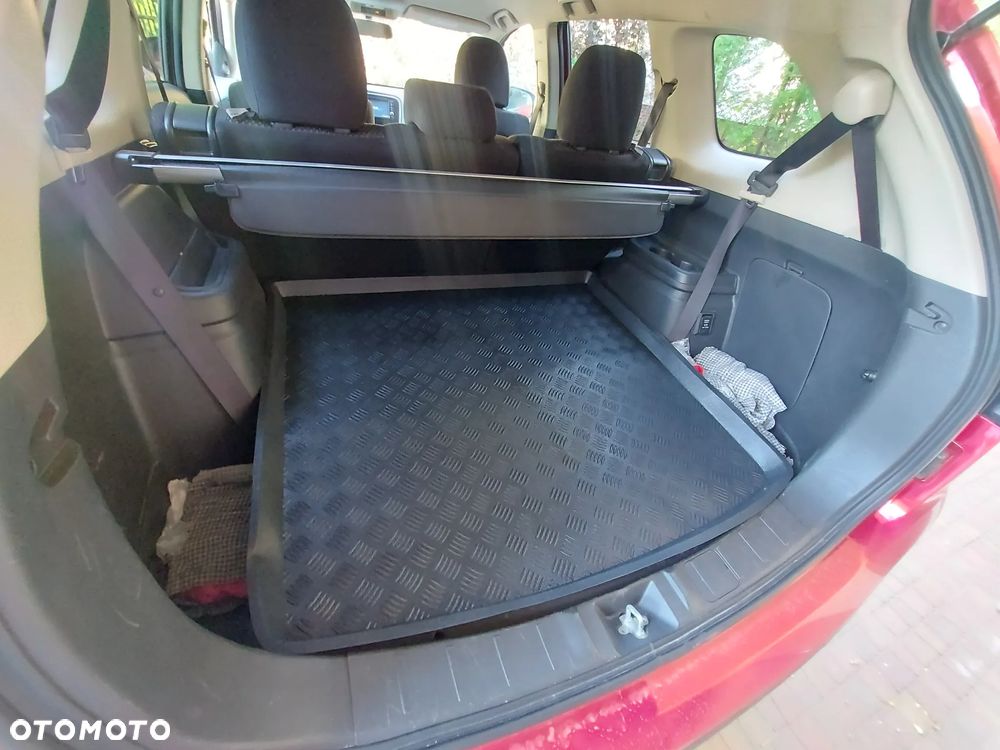 Mitsubishi Outlander - 13