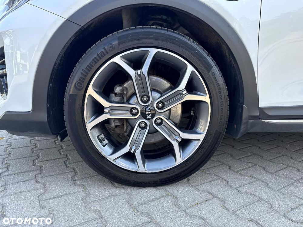 Kia XCeed 1.6 GDI PHEV L DCT - 19