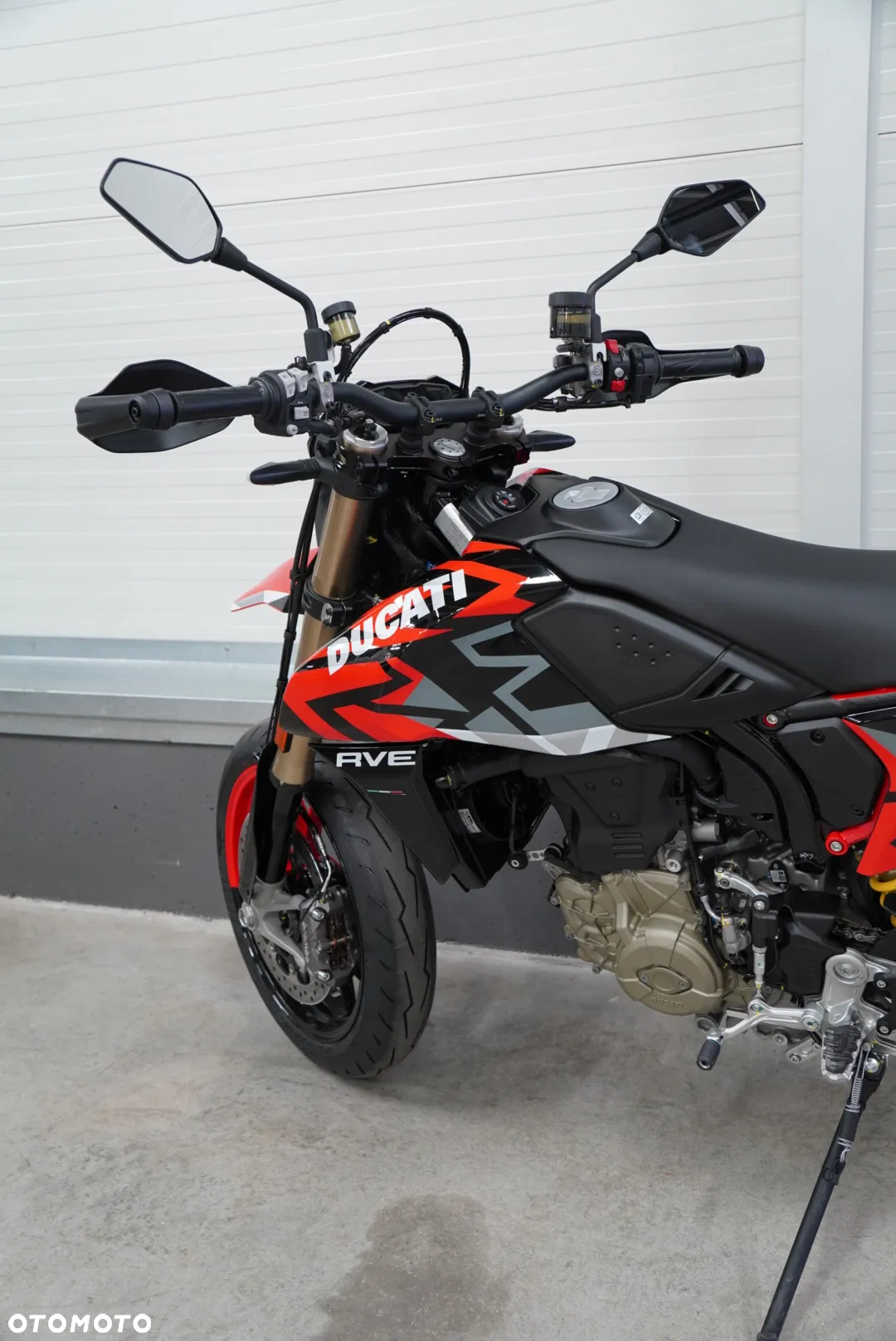Ducati Hypermotard - 6