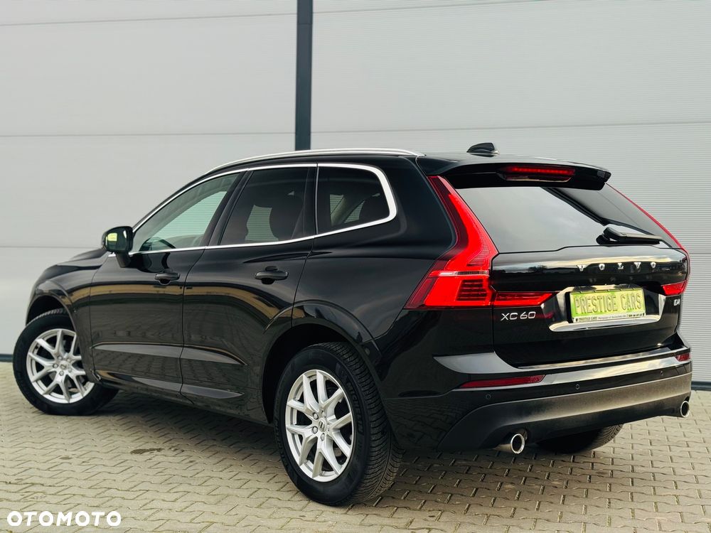 Volvo XC 60 D4 Geartronic Momentum Pro - 11