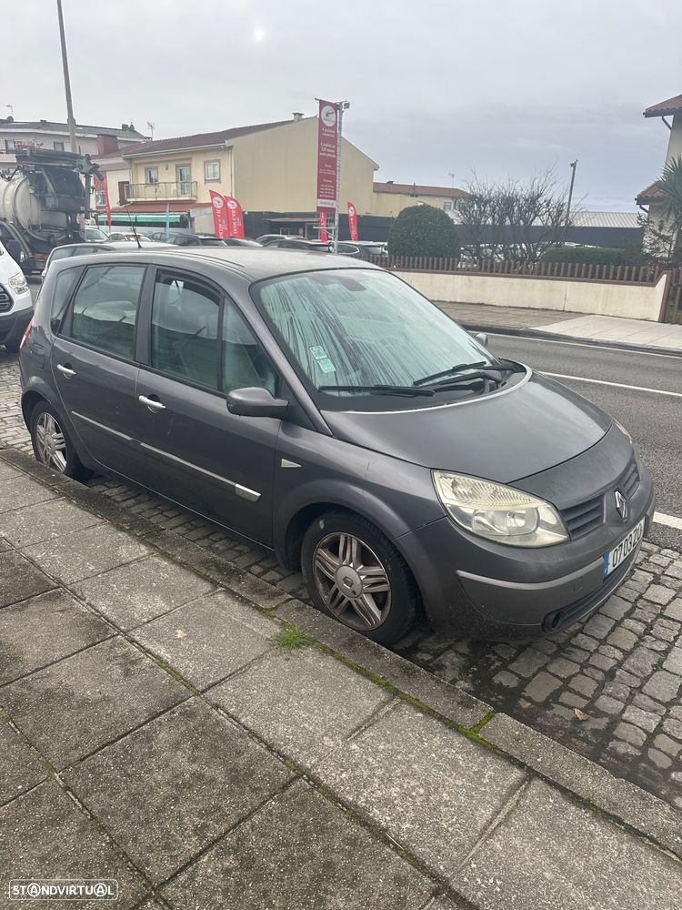 Renault Scénic 1.5 dCi Luxe Privilége - 3