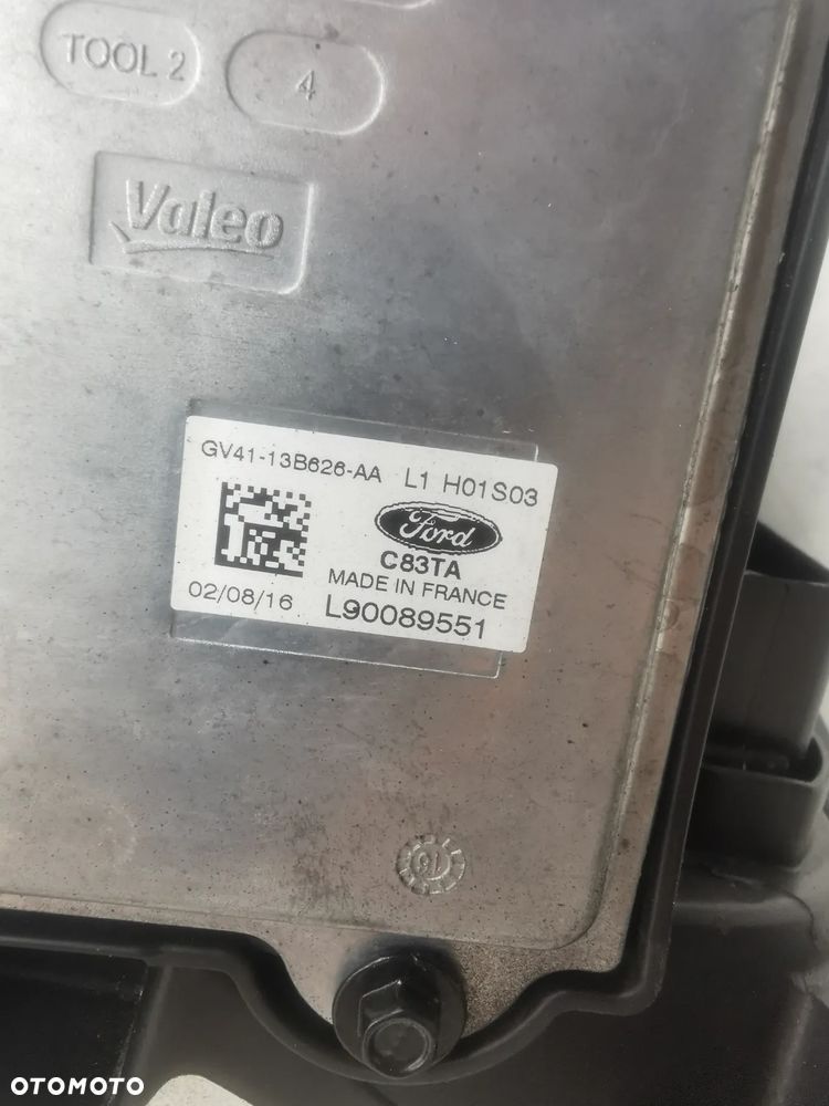 Lampa prawa przednia Ford Escape Kuga Mk II 2 soczewka GJ54 13W029 BF - 7