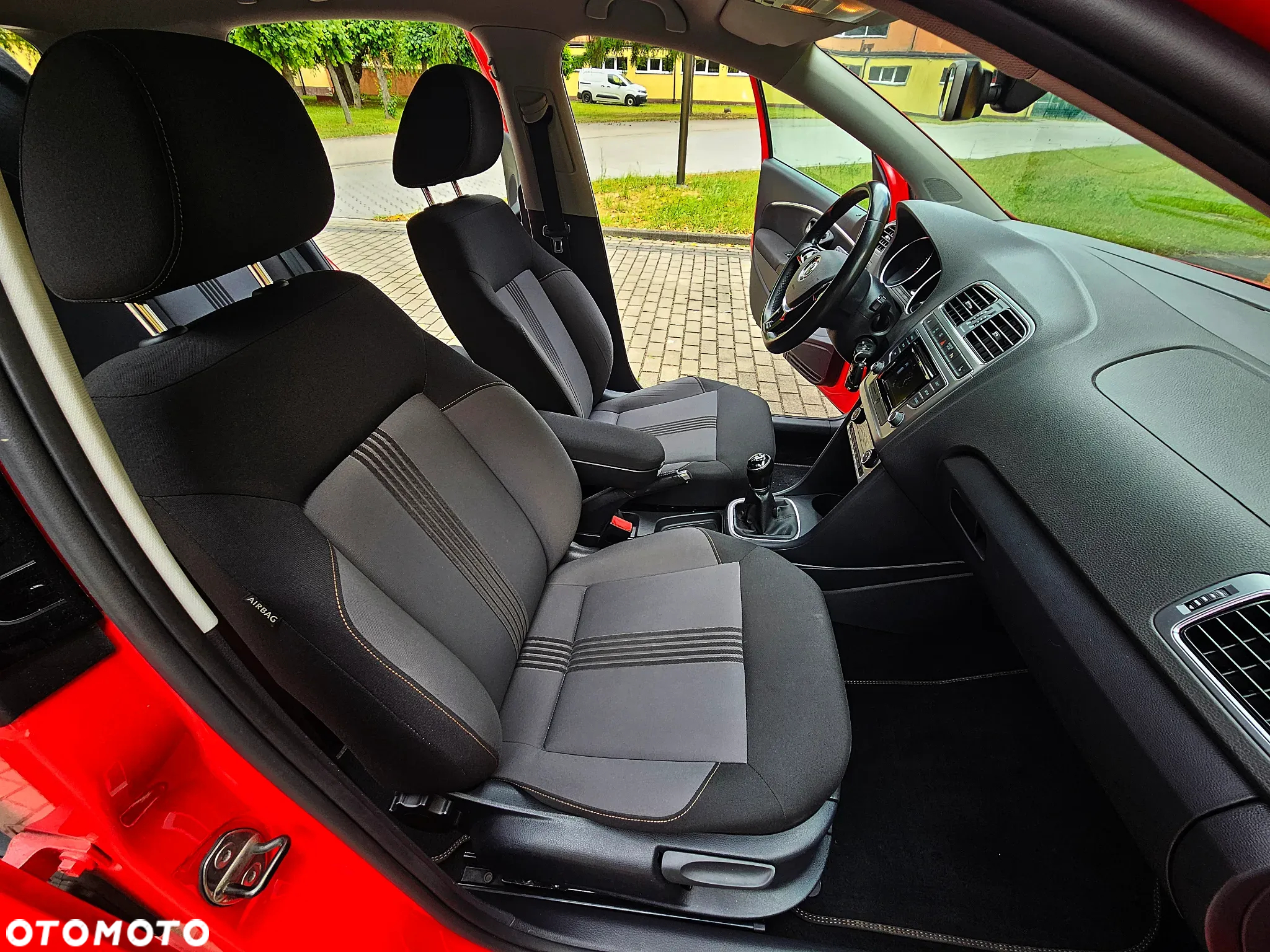 Volkswagen Polo 1.2 TSI (Blue Motion Technology) Highline - 31