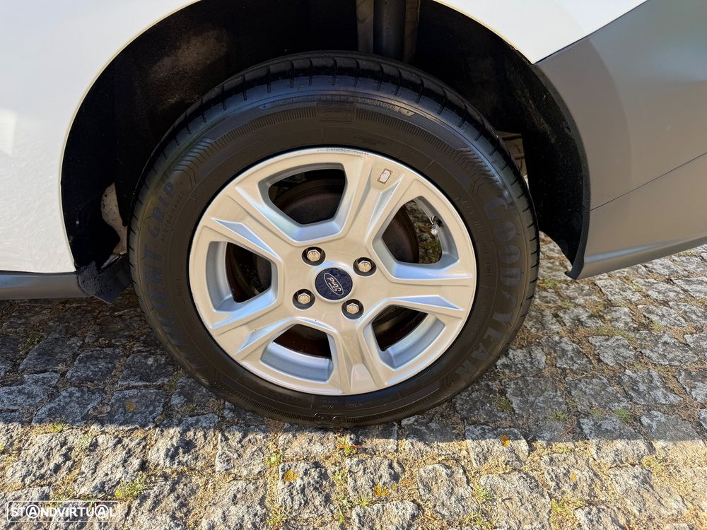 Ford Transit Courier 1.5 TDCI - 9