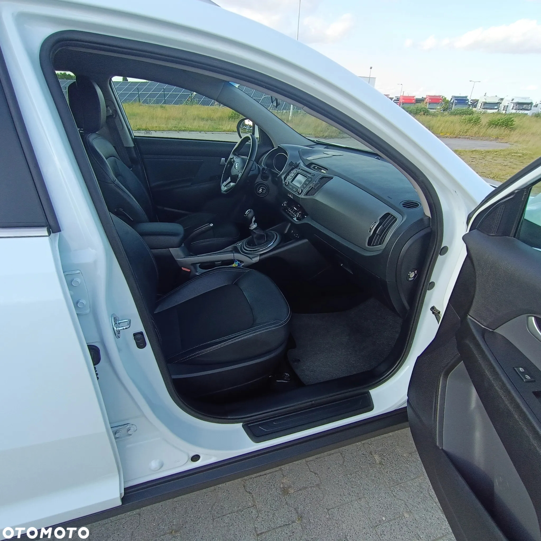Kia Sportage - 16