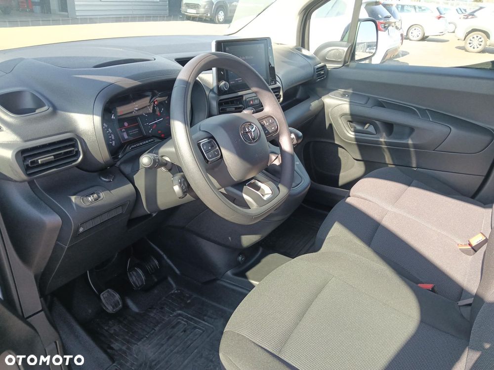 Toyota PROACE CITY - 13