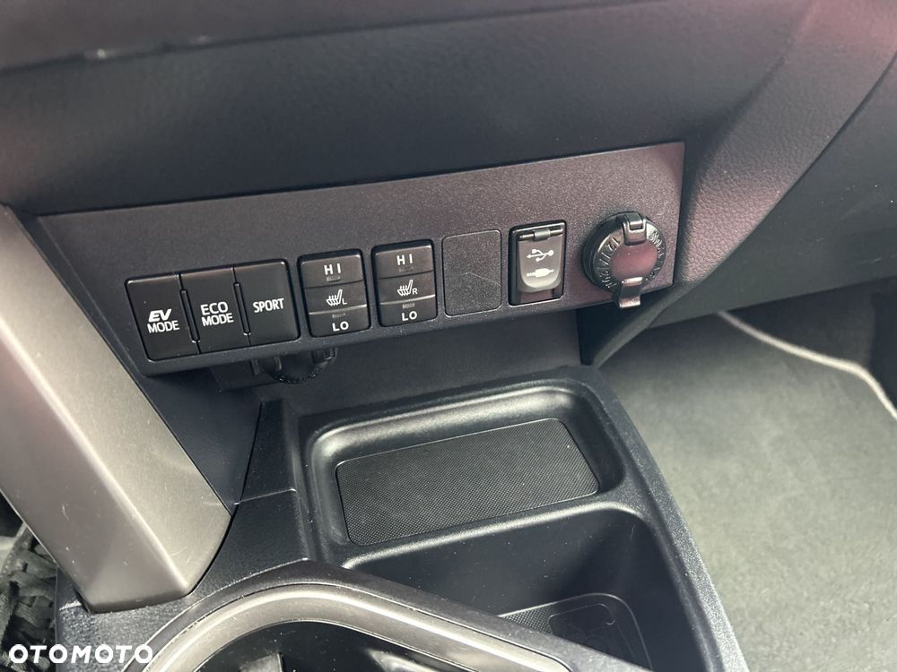 Toyota RAV4 Hybrid Prestige 4x2 - 29