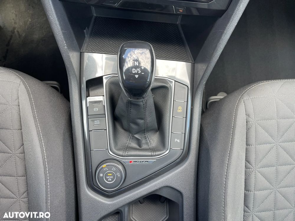 Volkswagen Tiguan 2.0 TDI SCR 4MOTION DSG Elegance - 13