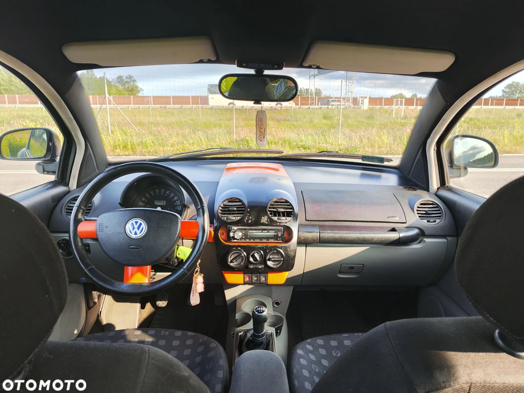 Volkswagen New Beetle 1.6 - 7