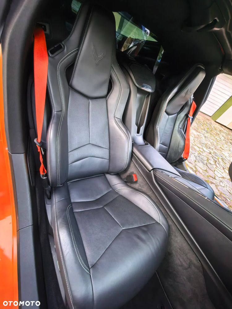 Chevrolet Corvette Stingray 2LT 6.2 V8 Automatik - 12