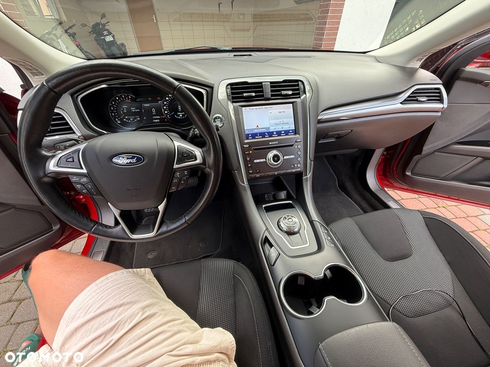 Ford Mondeo 2.0 EcoBlue Titanium - 10