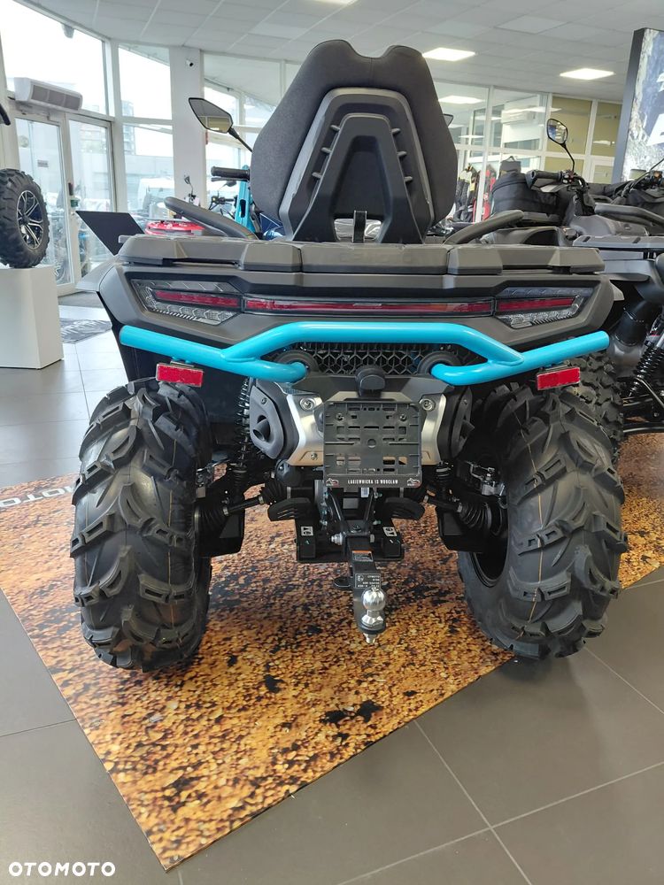 CFMoto CForce - 8