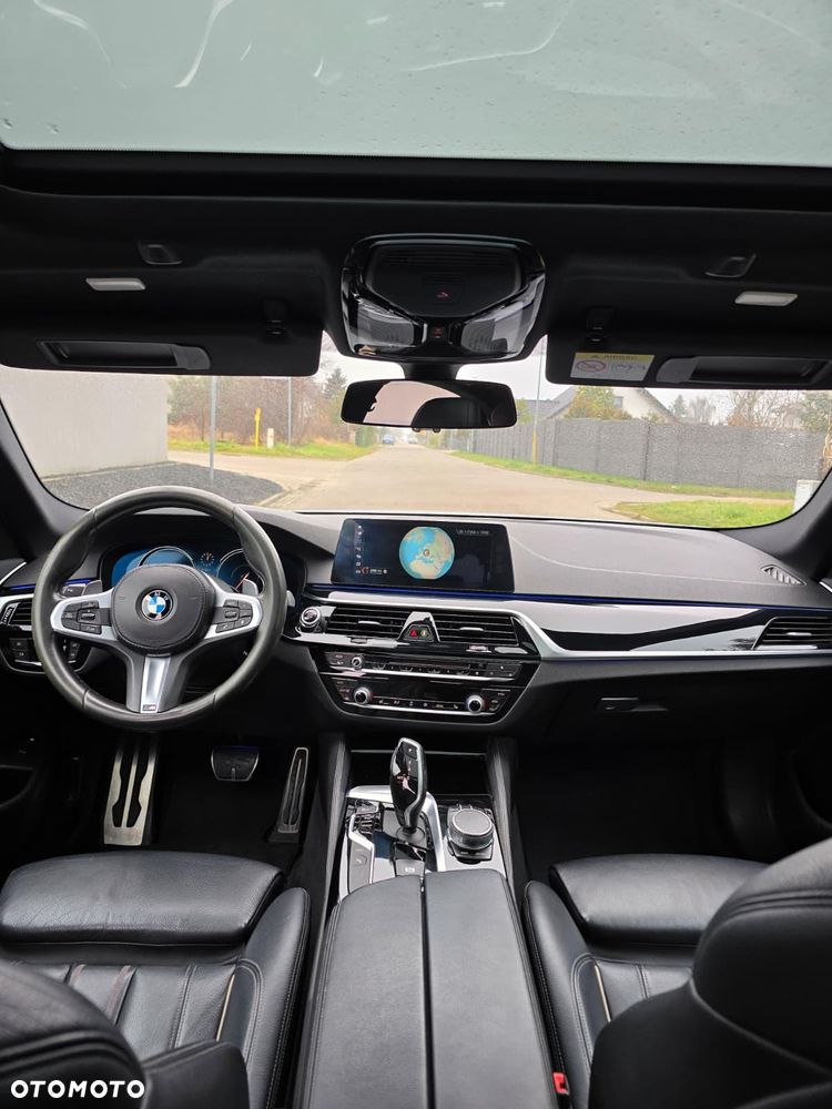 BMW Seria 5 530e iPerformance M Sport sport - 15