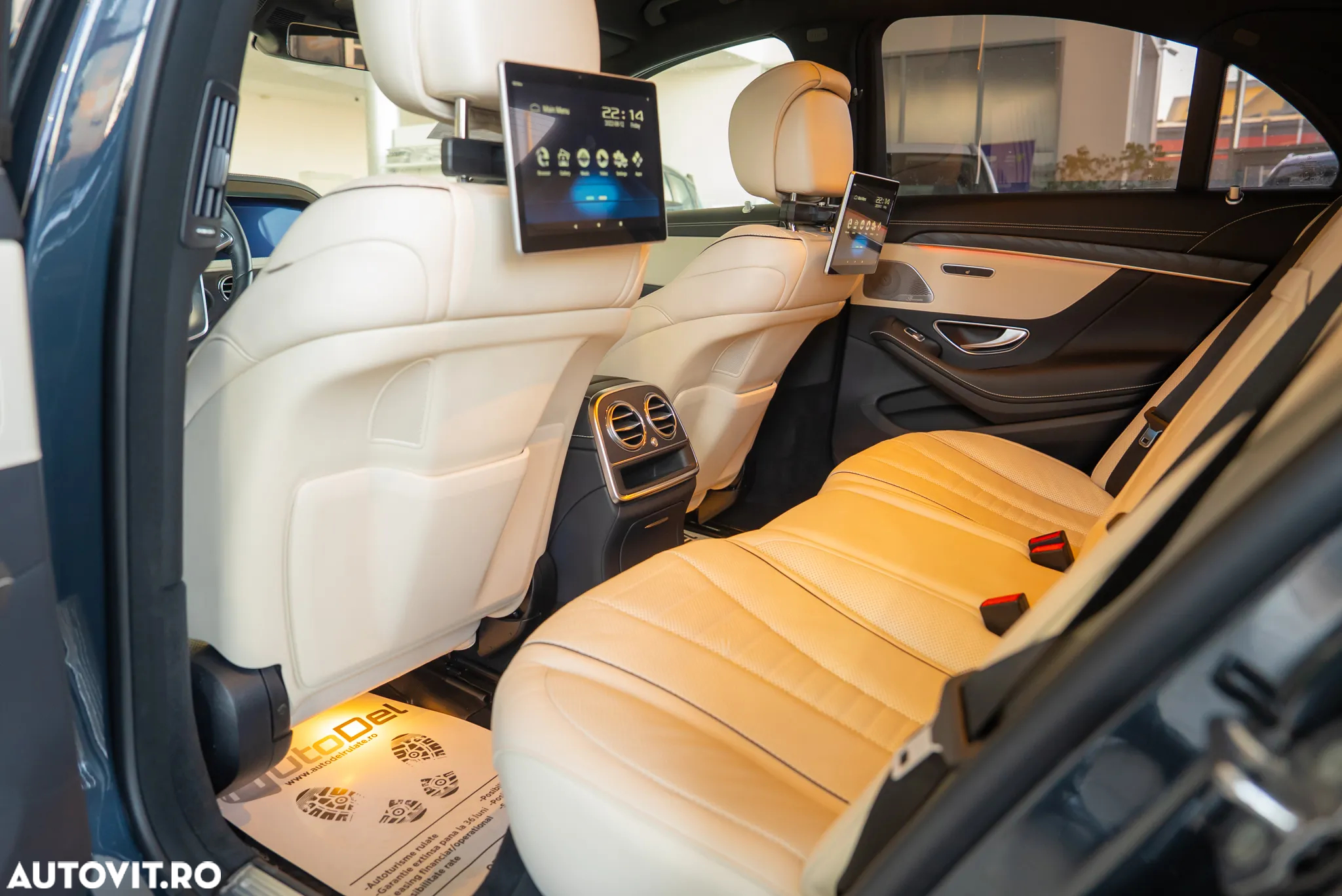 Mercedes-Benz S 560 4Matic 9G-TRONIC - 22