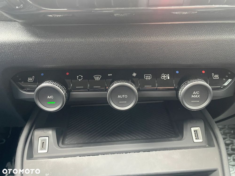 Citroën C4 1.2 PureTech Shine S&S - 11