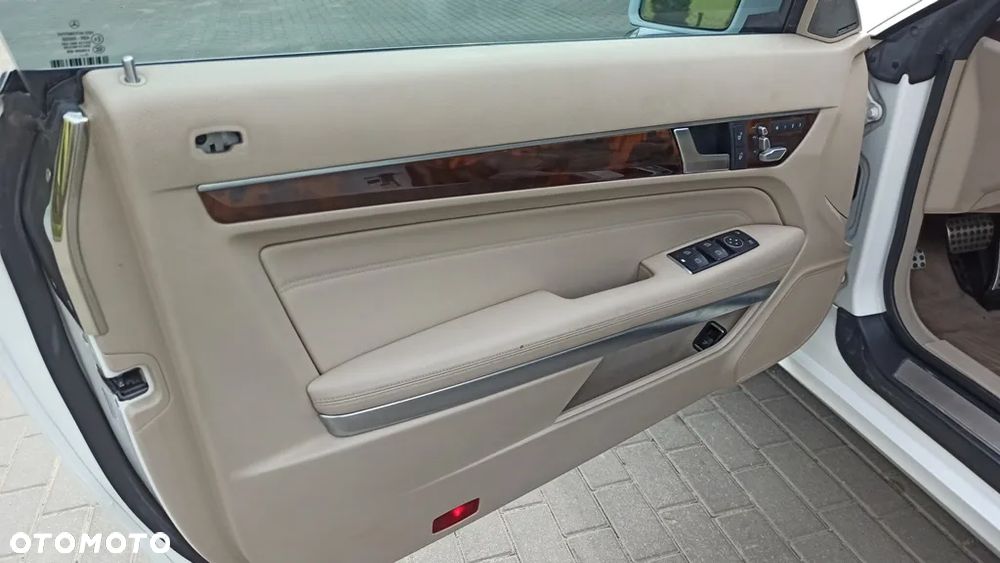 Mercedes-Benz Klasa E 350 Cabrio 7G-TRONIC - 10