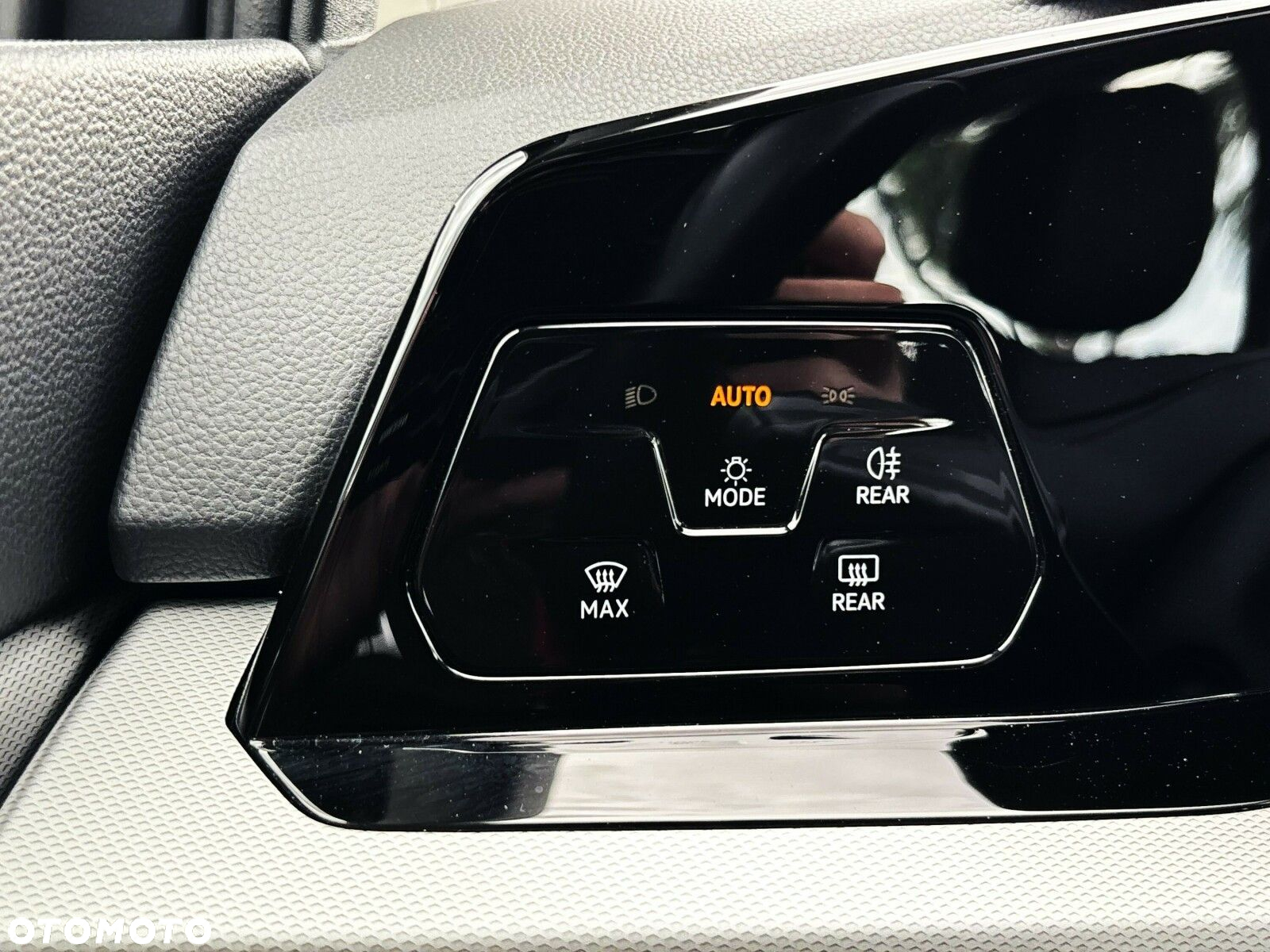 Volkswagen Golf VIII 1.0 TSI Life - 21