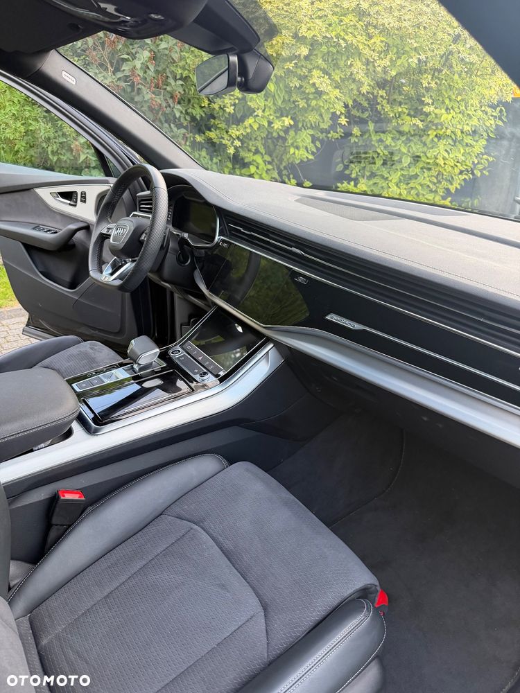 Audi Q7 - 17