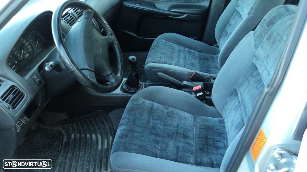 Mazda 626 2.0 5P 1998 - Para Peças - 7