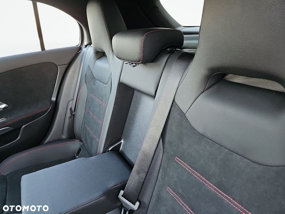 Mercedes-Benz Klasa A - 13