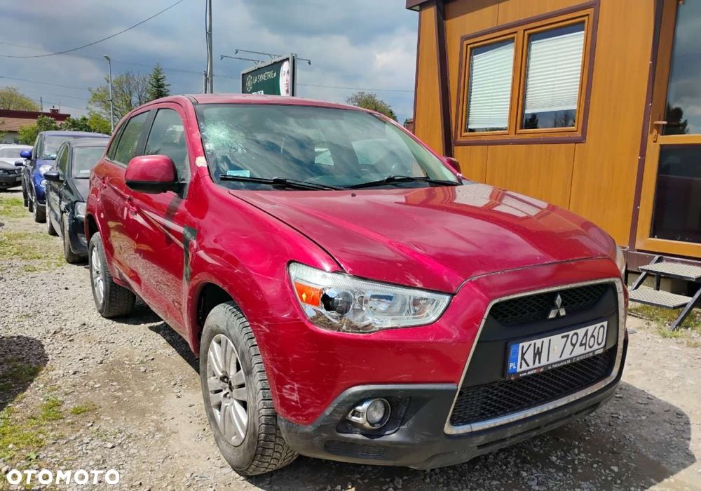 Mitsubishi ASX - 3