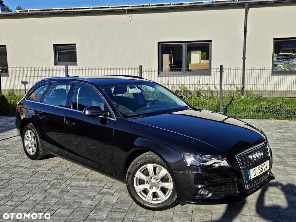 Audi A4 Avant 2.0 TDI DPF Ambiente - 14