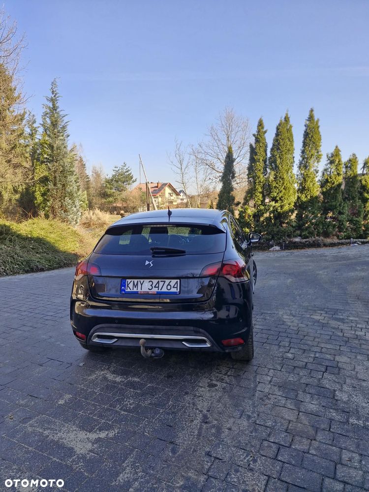 Citroën DS4 HDi 165 SportChic - 4