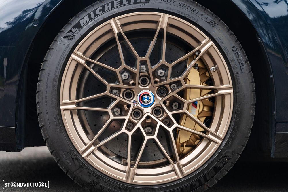 BMW M4 Pack 50 anos M - 11