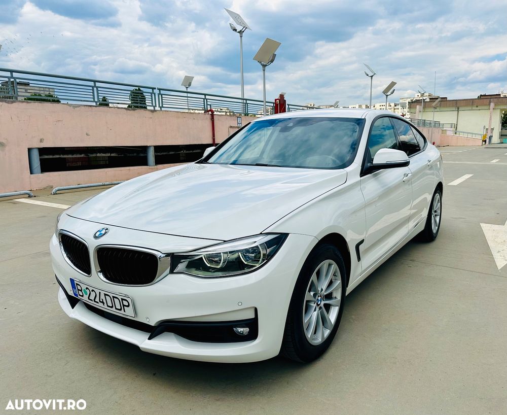 BMW Seria 3 320d Aut. Advantage - 9