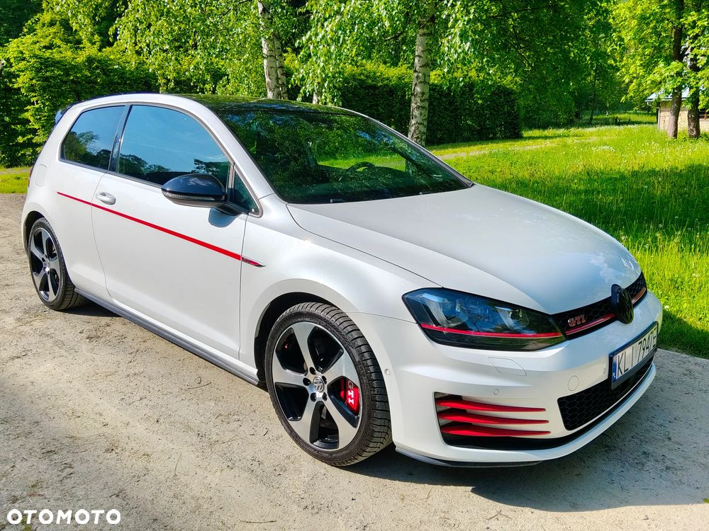 Volkswagen Golf - 7