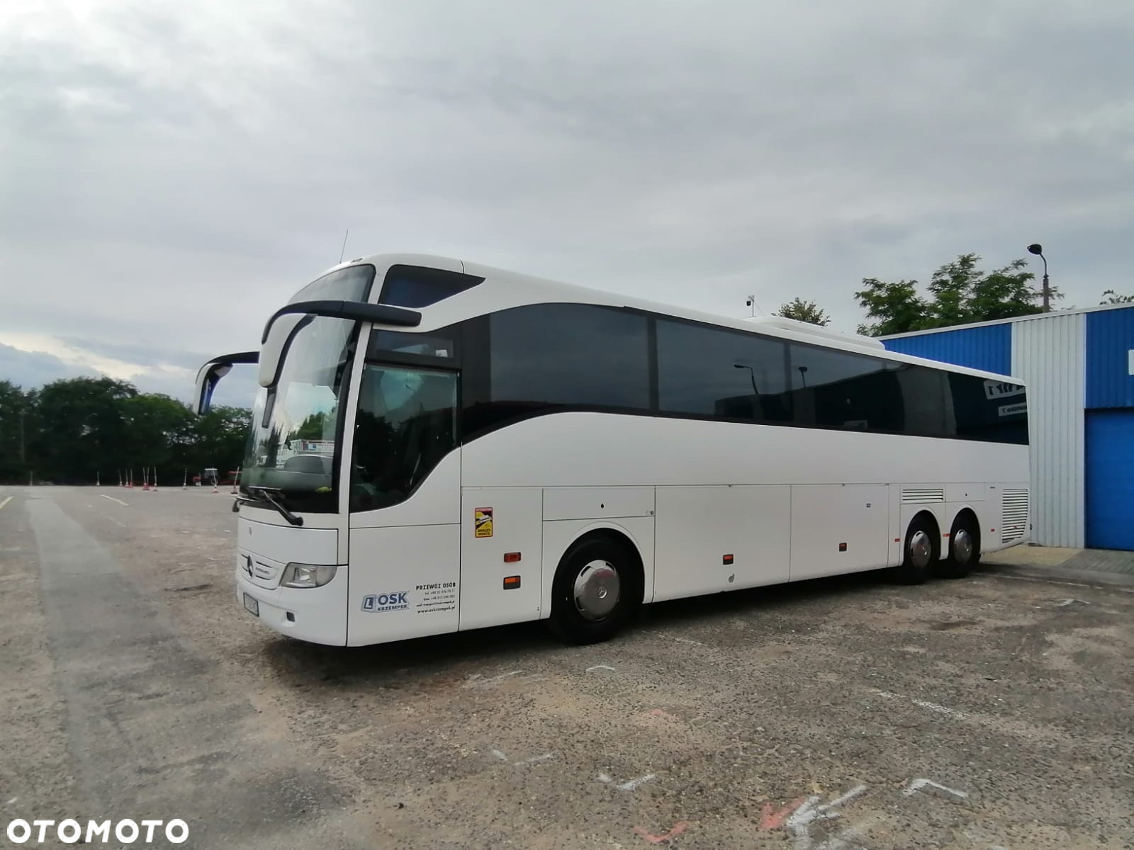 Mercedes-Benz Tourismo - 2