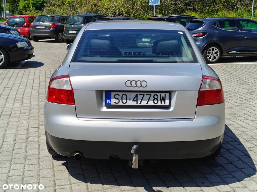 Audi A4 Avant 2.0 TFSI Attraction - 12