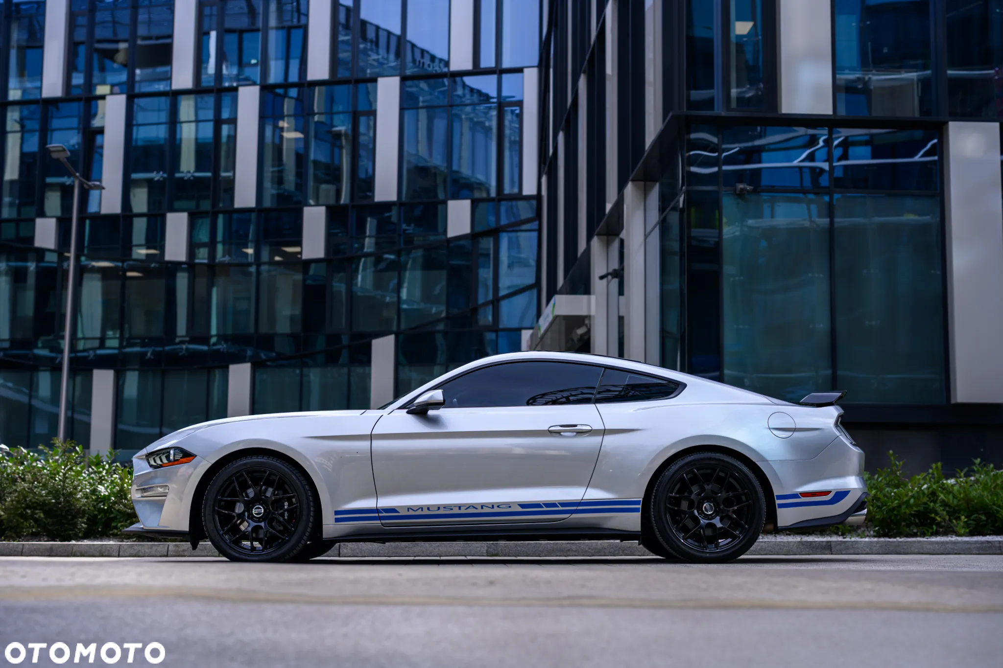 Ford Mustang 2.3 EcoBoost - 11