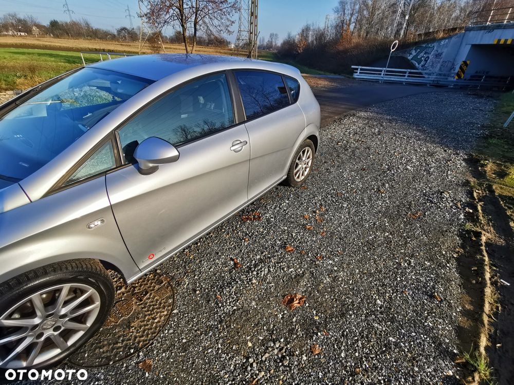 Seat Leon 1.6 TDI DPF Style Copa - 4