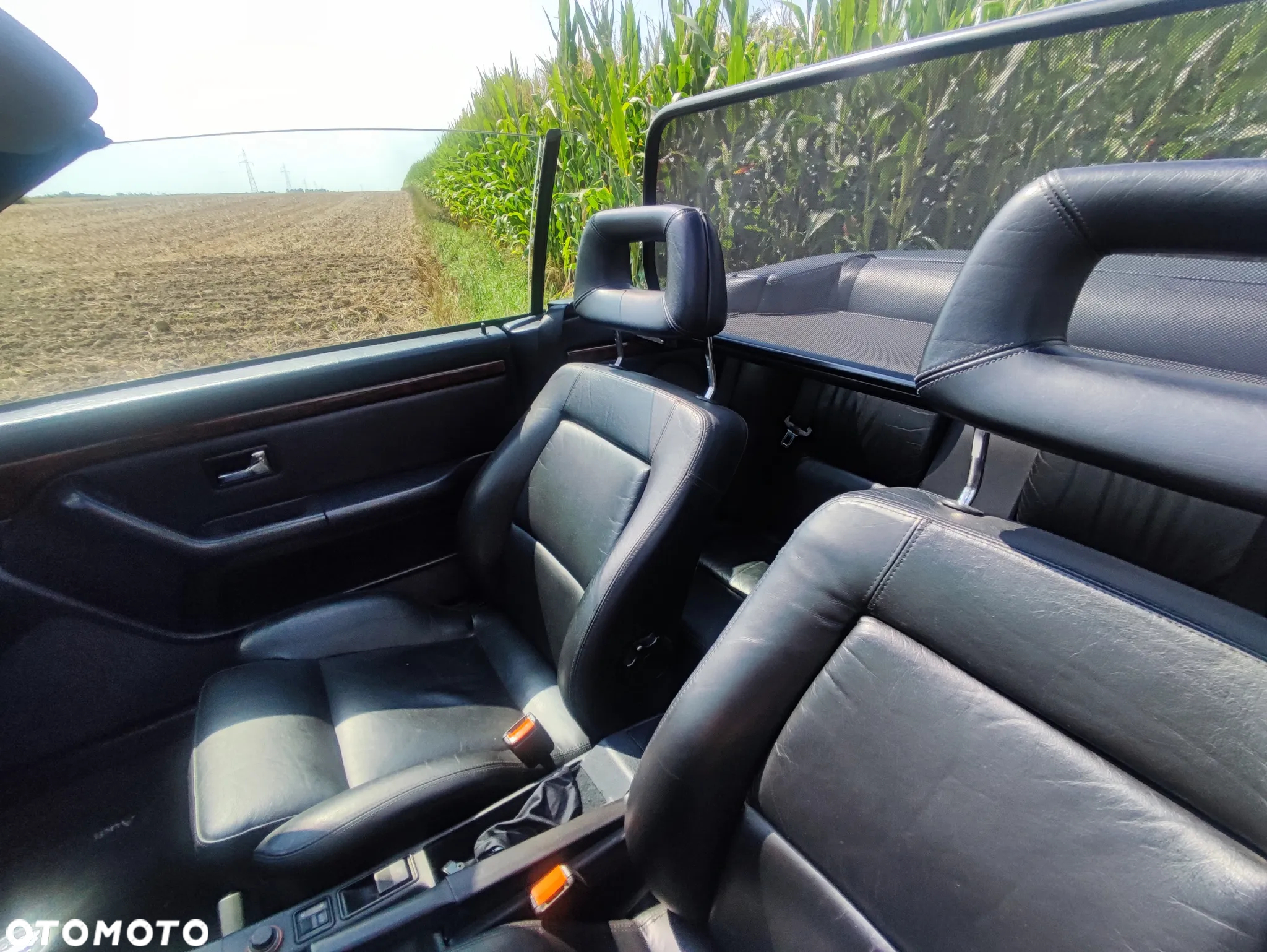 Audi Cabriolet 2.0 - 24