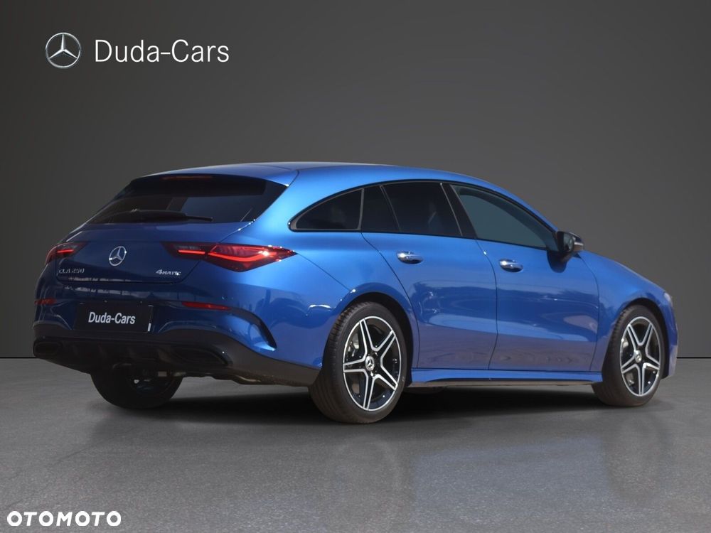 Mercedes-Benz CLA 250 4-Matic AMG Line 7G-DCT - 2
