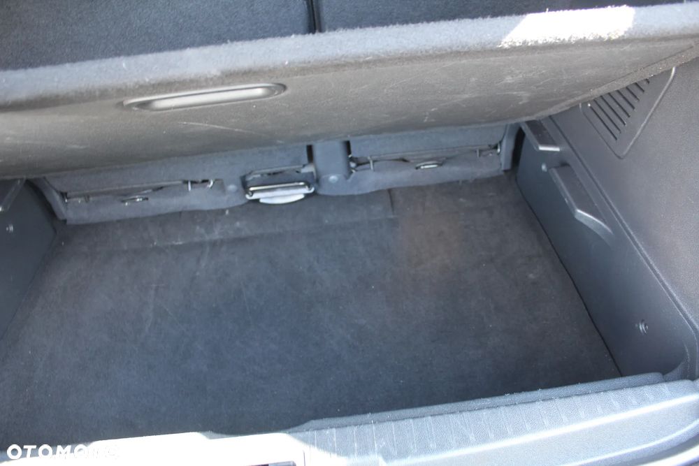 Renault Captur ENERGY TCe 120 EDC Intens - 22