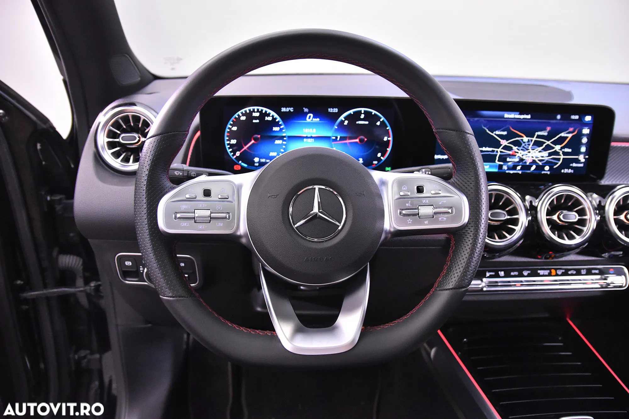 Mercedes-Benz GLB 200 d 4MATIC Aut. - 16