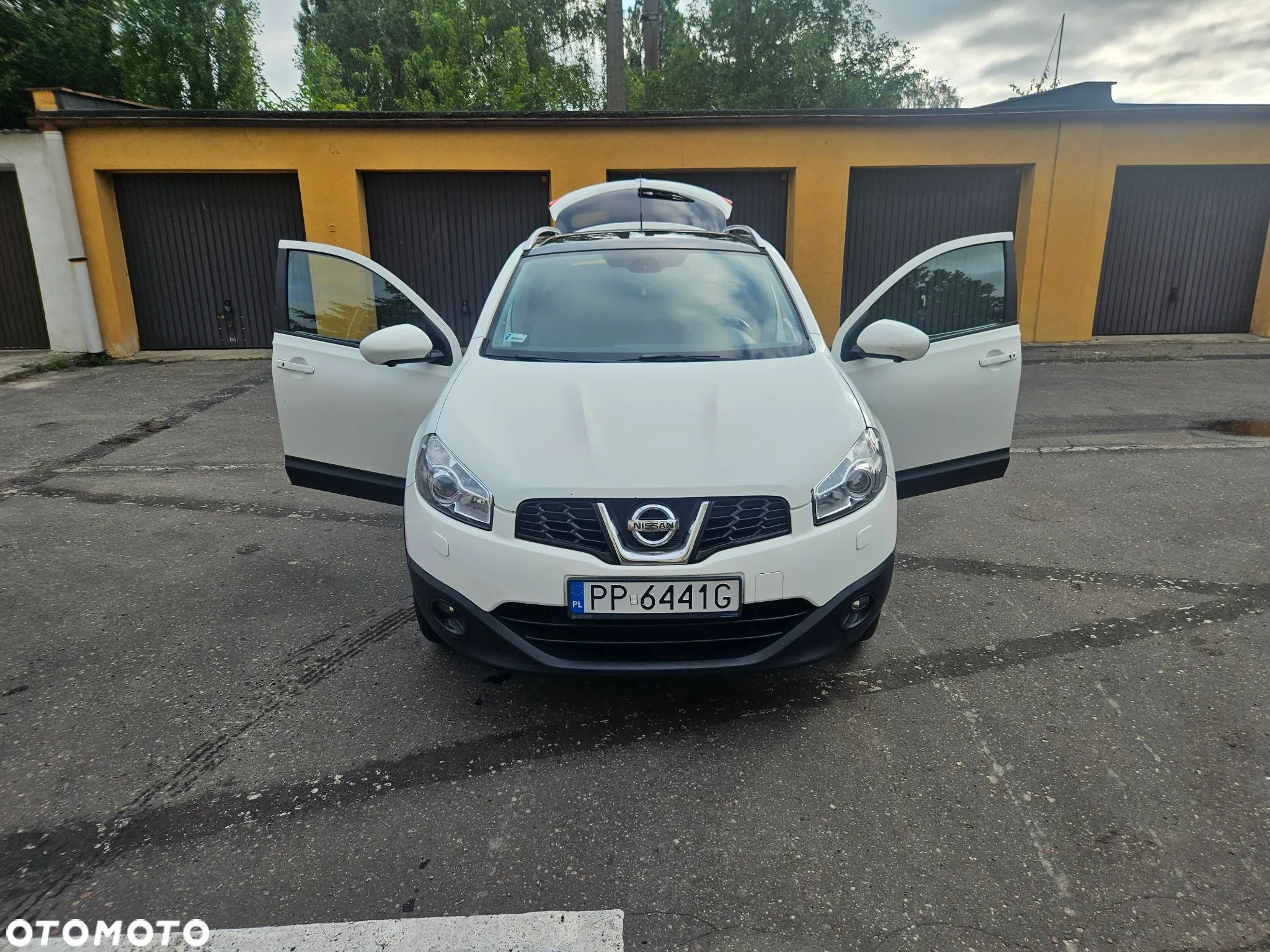 Nissan Qashqai - 1