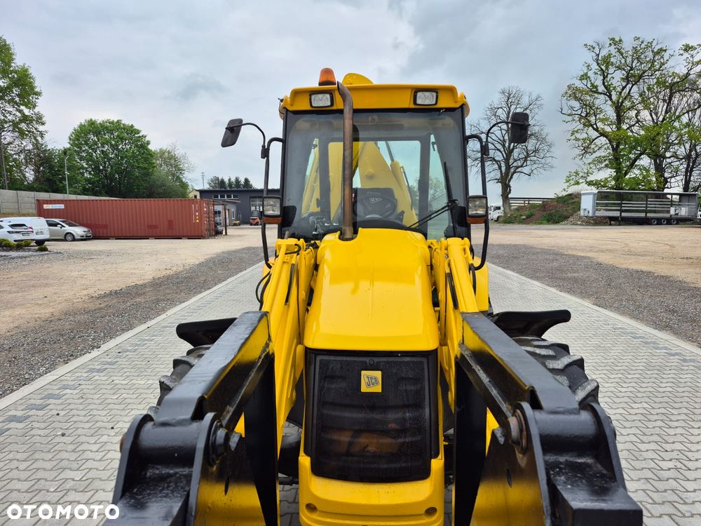 JCB / 3 CX / DUZE KOŁA - 15