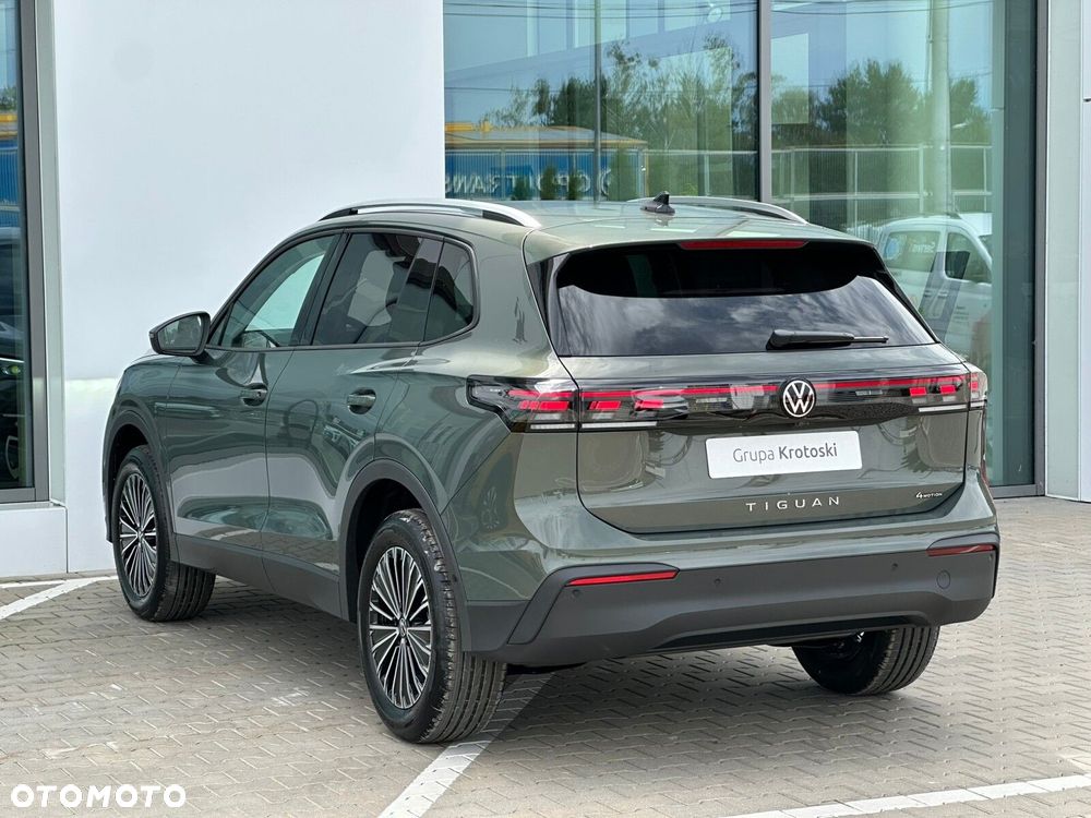 Volkswagen Tiguan - 7