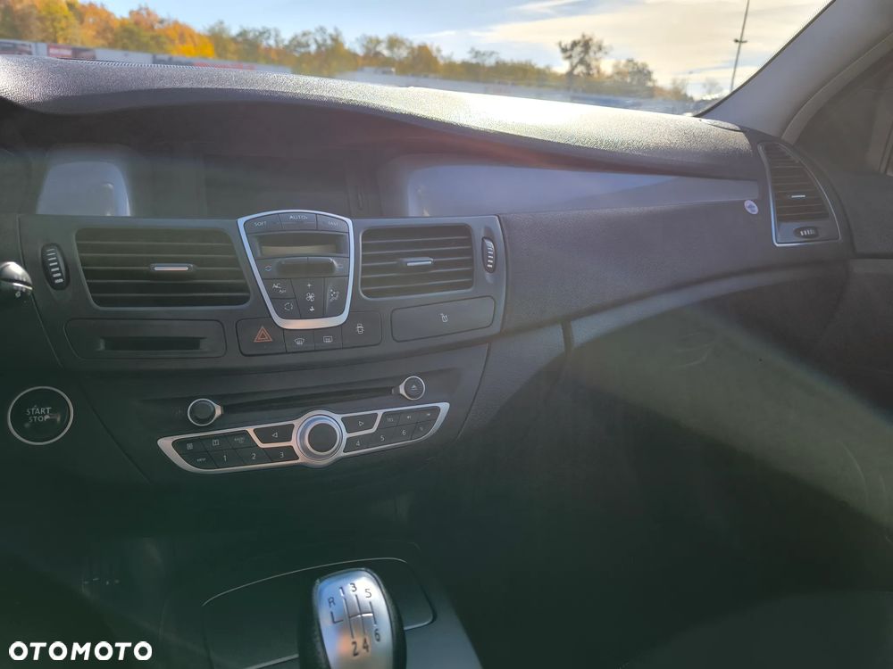 Renault Laguna 2.0 DCi Dynamique - 12