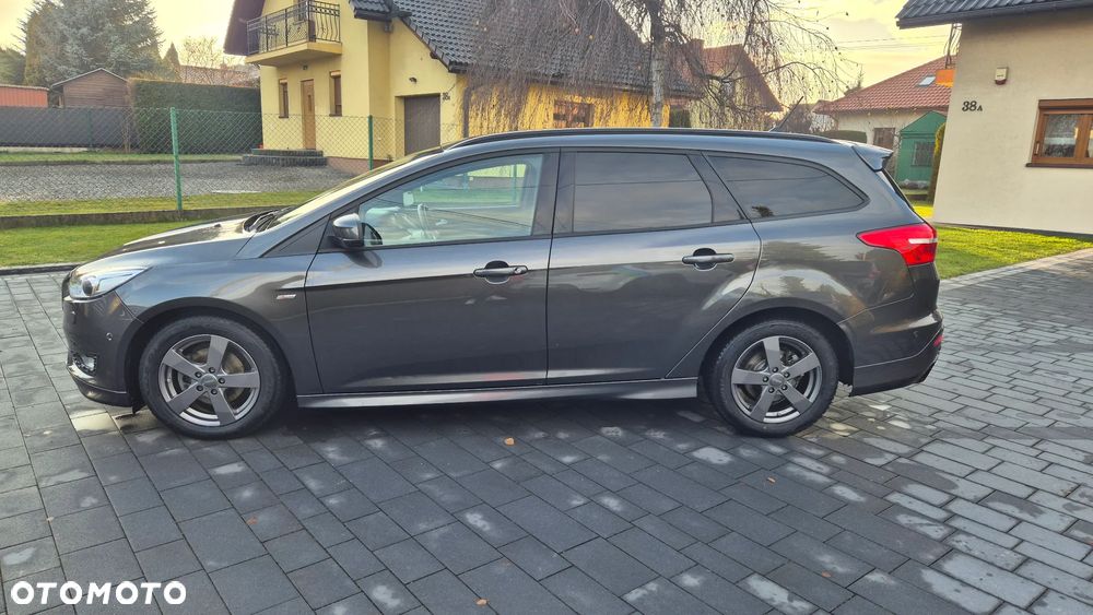 Ford Focus 1.0 EcoBoost ST-Line Red ASS - 5