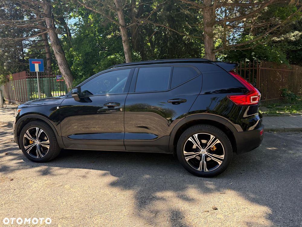Volvo XC 40 T5 AWD R-Design - 6