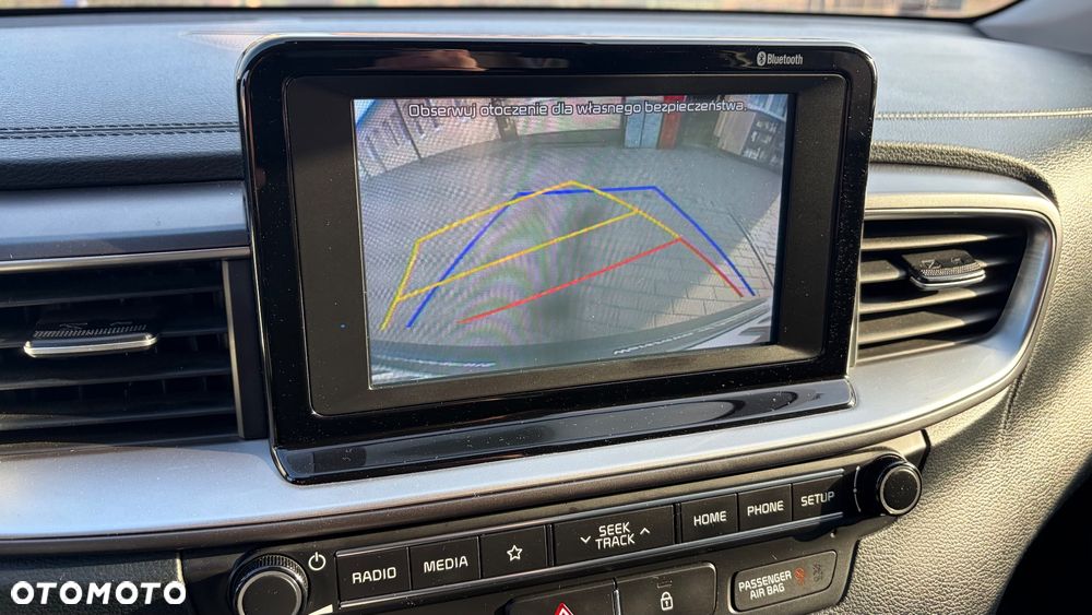 Kia Ceed 1.4 T-GDI L Business Line - 32