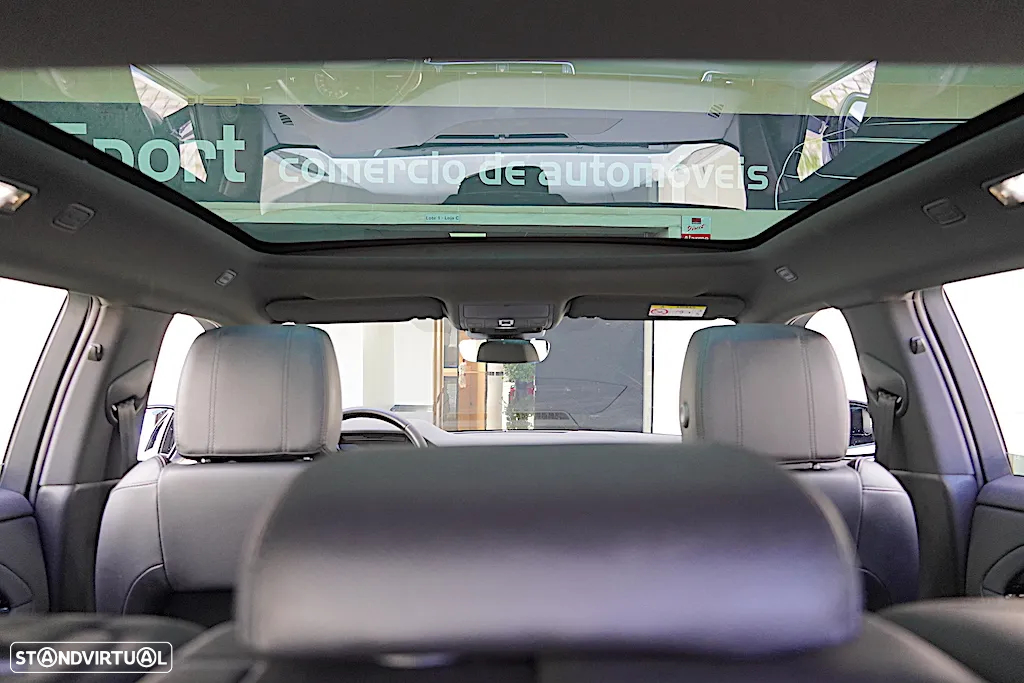 Land Rover Range Rover Evoque 2.0 D180 AWD R-Dynamic S Auto - 24