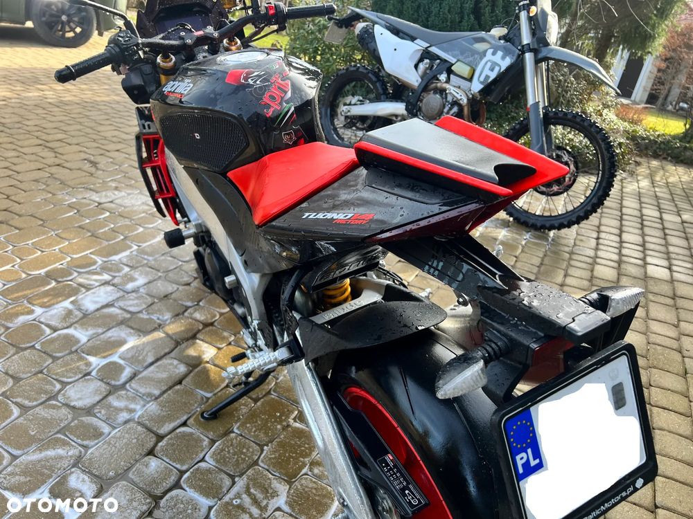 Aprilia Tuono - 4
